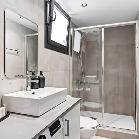 Finikoudes Marina View 202 לרנקה
