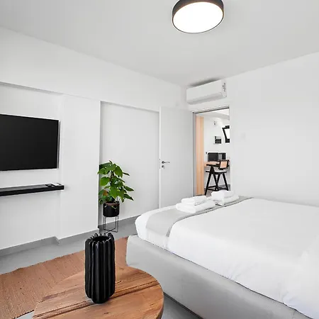 Apartment Finikoudes Marina View 202 Larnaca