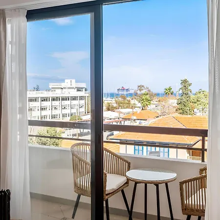 Finikoudes Marina View 202 Apartment