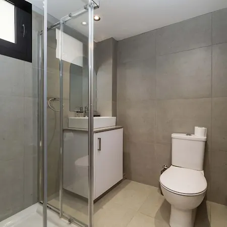 Finikoudes Marina View 202 דירה לרנקה